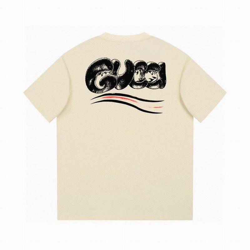 Gucci Men's T-shirts 211